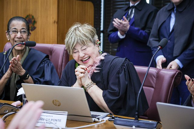 Magistrados(as) eleitos(as)
AMATRA-2 acompanha eleições do novo corpo diretivo do TRT-2 para o biênio 2026/2028