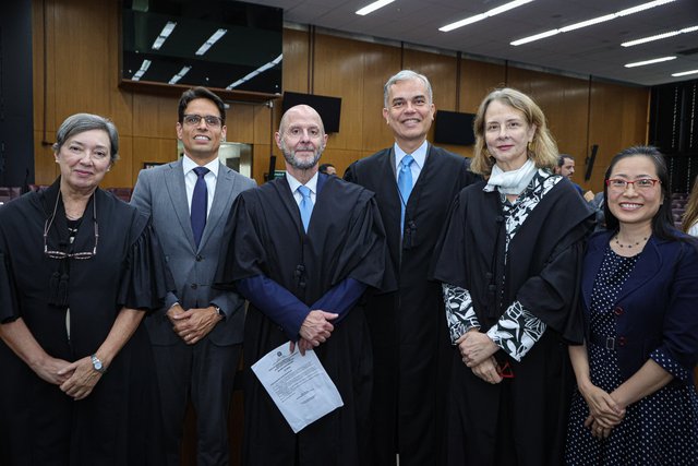 Magistrados(as) eleitos(as)
AMATRA-2 acompanha eleições do novo corpo diretivo do TRT-2 para o biênio 2026/2028