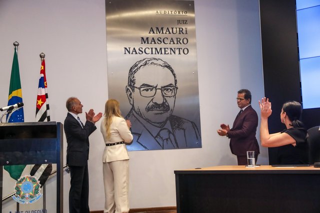 AMATRA-2 PRESTIGIA REINAUGURAÇÃO DO AUDITÓRIO DO FÓRUM RUY BARBOSA, AGORA AUDITÓRIO JUIZ AMAURI MASCARO NASCIMENTO
