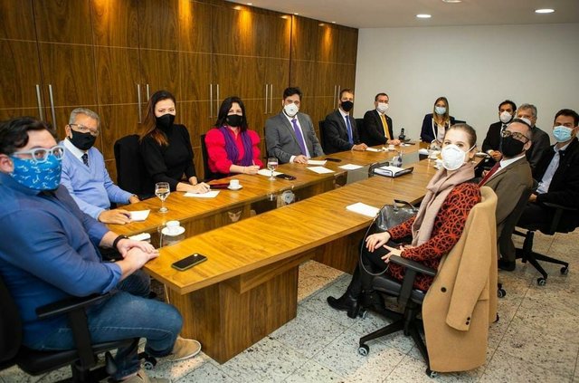 FOCAE-SP PROMOVE REUNIÃO PARA TRATAR DA REFORMA ADMINISTRATIVA
