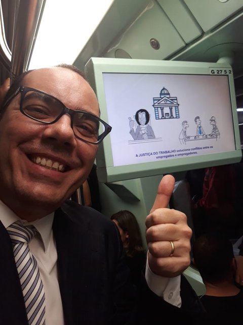 "O QUE A JUSTIÇA DO TRABALHO TEM A VER COM VOCÊ?" - CAMPANHA NO METRÔ DE SÃO PAULO