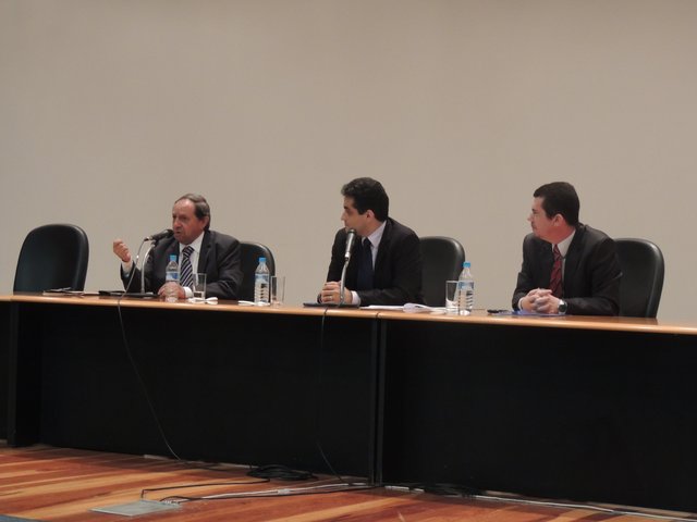 AMATRA-2 REALIZA SEMINÁRIO SOBRE TERCEIRIZAÇÃO E PRECARIZAÇÃO NAS RELAÇÕES DE TRABALHO.