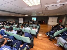 AMATRA-2 INICIA PROGRAMA TJC 2026 EM DUAS ESCOLAS DE BARUERI