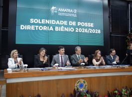 NOVA DIRETORIA DA AMATRA-2 TOMA POSSE PARA O BIÊNIO 2026-2028, E PRESIDENTE REELEITO CONCLAMA UNIÃO EM DEFESA DA MAGISTRATURA E JUSTIÇA DO TRABALHO