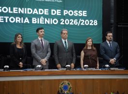 NOVA DIRETORIA DA AMATRA-2 TOMA POSSE PARA O BIÊNIO 2026-2028, E PRESIDENTE REELEITO CONCLAMA UNIÃO EM DEFESA DA MAGISTRATURA E JUSTIÇA DO TRABALHO
