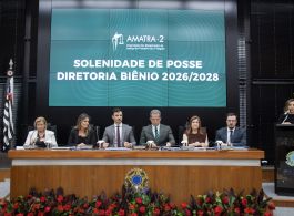 NOVA DIRETORIA DA AMATRA-2 TOMA POSSE PARA O BIÊNIO 2026-2028, E PRESIDENTE REELEITO CONCLAMA UNIÃO EM DEFESA DA MAGISTRATURA E JUSTIÇA DO TRABALHO