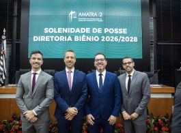NOVA DIRETORIA DA AMATRA-2 TOMA POSSE PARA O BIÊNIO 2026-2028, E PRESIDENTE REELEITO CONCLAMA UNIÃO EM DEFESA DA MAGISTRATURA E JUSTIÇA DO TRABALHO