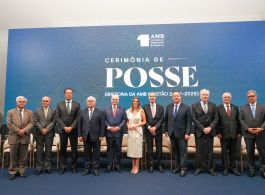 AMATRA-2 PRESTIGIA POSSE DA NOVA DIRETORIA DA AMB