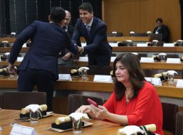 PRESIDENTE E ASSOCIADOS(AS) DA AMATRA-2 RECEBEM COMENDA DA ORDEM DO MÉRITO JUDICIÁRIO DO TRABALHO DA 2ª REGIÃO