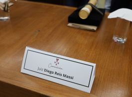 PRESIDENTE E ASSOCIADOS(AS) DA AMATRA-2 RECEBEM COMENDA DA ORDEM DO MÉRITO JUDICIÁRIO DO TRABALHO DA 2ª REGIÃO