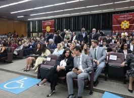 PRESIDENTE E ASSOCIADOS(AS) DA AMATRA-2 RECEBEM COMENDA DA ORDEM DO MÉRITO JUDICIÁRIO DO TRABALHO DA 2ª REGIÃO