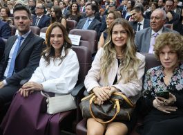 PRESIDENTE E ASSOCIADOS(AS) DA AMATRA-2 RECEBEM COMENDA DA ORDEM DO MÉRITO JUDICIÁRIO DO TRABALHO DA 2ª REGIÃO