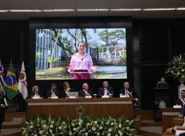 PRESIDENTE E ASSOCIADOS(AS) DA AMATRA-2 RECEBEM COMENDA DA ORDEM DO MÉRITO JUDICIÁRIO DO TRABALHO DA 2ª REGIÃO