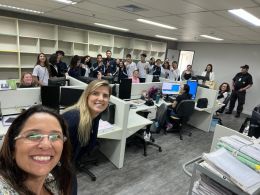 TJC - ALUNOS DA EMEIF VEREADORA ELISABET TITTO VISITAM O FÓRUM RUY BARBOSA