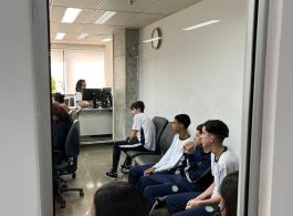 TJC - ALUNOS DA EMEIF VEREADORA ELISABET TITTO VISITAM O FÓRUM RUY BARBOSA